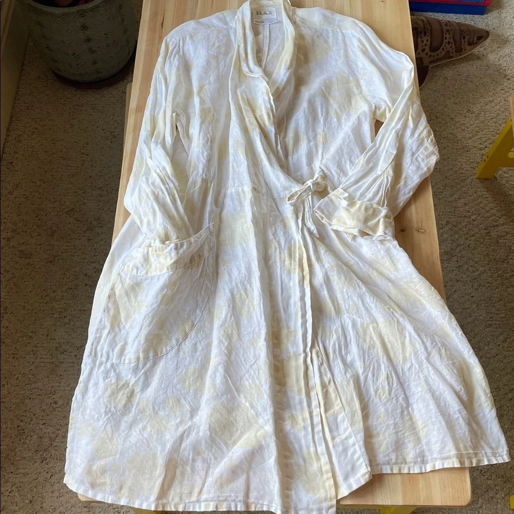 FLAX Elegant White Floral Pure Linen Women's Robe